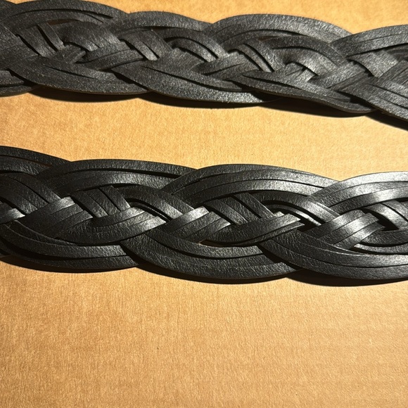 Eddie Bower black leather women’s belt - Picture 6 of 8